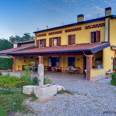 Agriturismo Fior Di Maggio Pescantina Zimmer foto